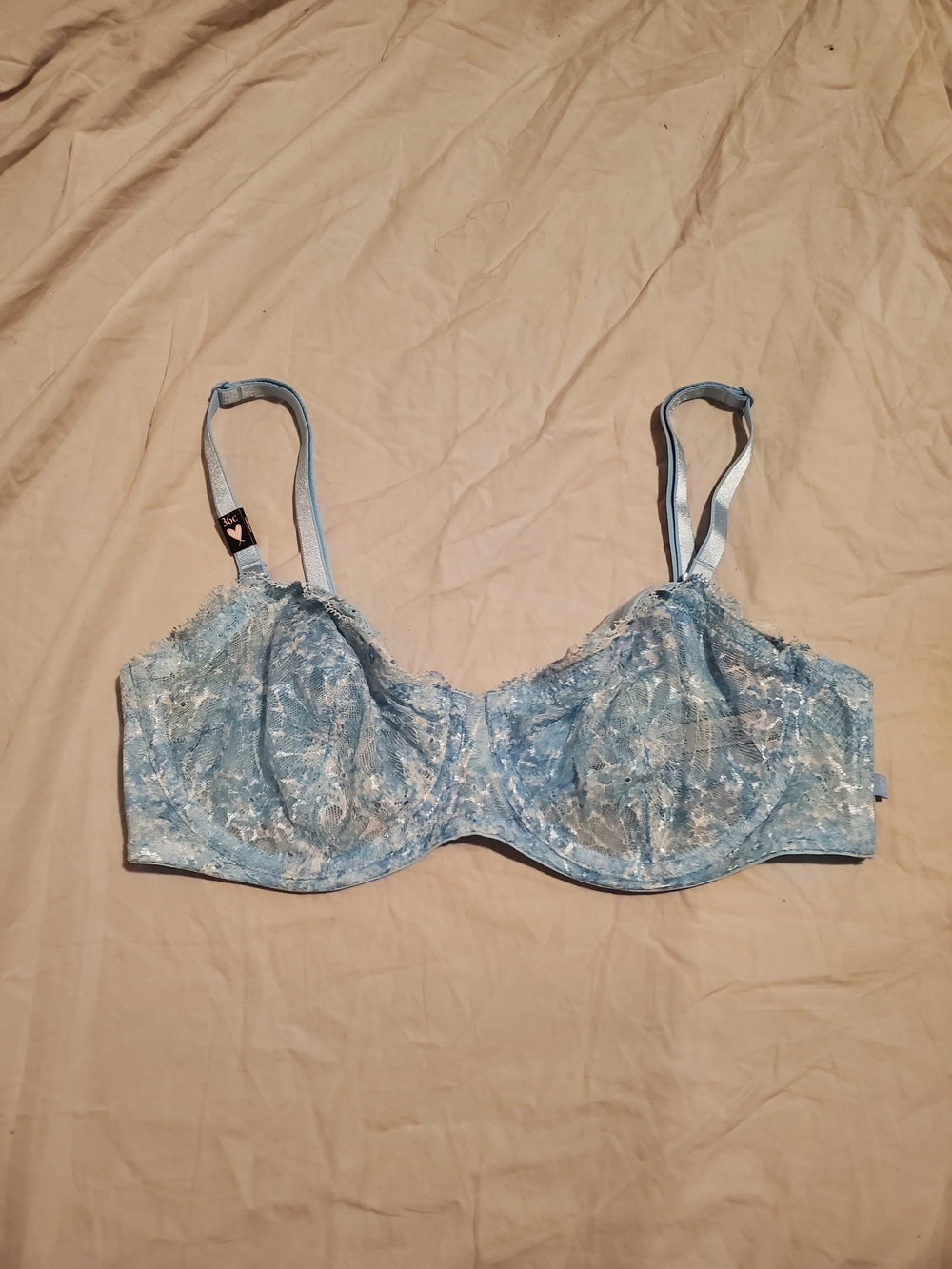 Victoria's Secret Light Blue Lace Underwire Bra